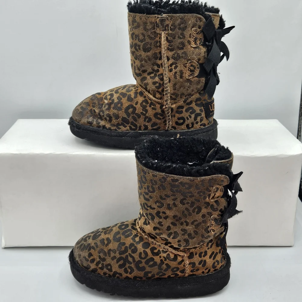 Ugg leopard print Bailey bow boots size 8